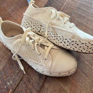 Cream and Black Espadrille Sneakers